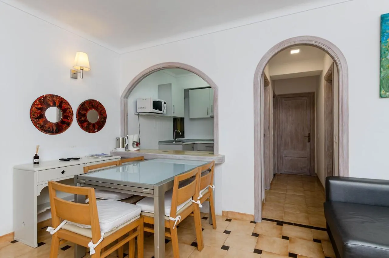 Rosamar Holidays Apartments